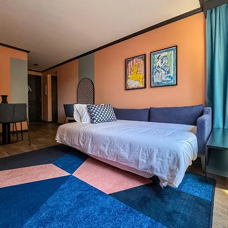 Apt Serviced Apartments Santiago-2
